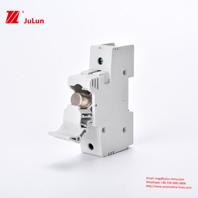 Fotowoltaiczny ceramiczny uchwyt bezpiecznika solarnego PV 20g