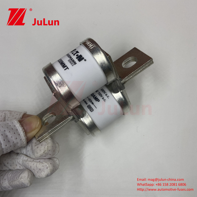 690V Ceramic Automotive Fuses M6/M8 Twin Flat Plate Bolt Type 0.43kg Heavy Duty Fuse Solution