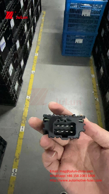 Renault Auto Signal 6490.NG Signal niebezpieczeństwa Stop BC45-13A350-BA FORD