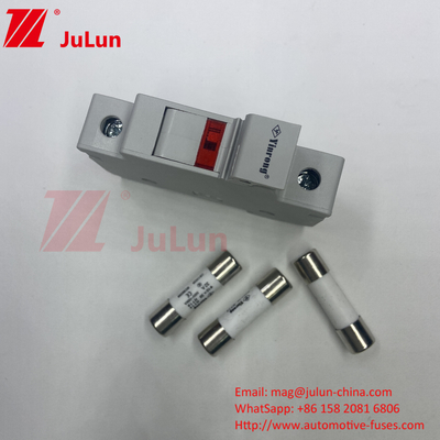 Profesjonalna Fabryka BYPV-18 1pole 16a 1000v Dc Din Rail Fuse Holder z 1500v Dc Fuse For Solar