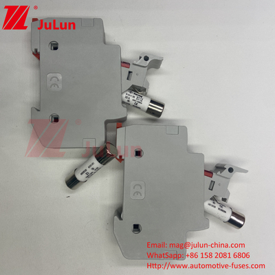 1000V fotovoltowy uchwyt zabezpieczający z 15A 10x38mm słoneczny PV zabezpieczający słoneczny DC zabezpieczający 1000v ze złączami zabezpieczający