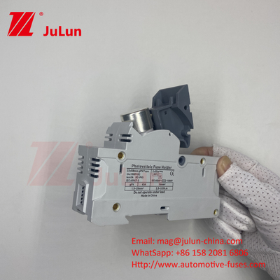1000V Inwerter słoneczny fotowoltaiczny RT18 Seria 10x38 3P DIN Rail Mounted 32A Pojemność dla bezpiecznika 1500V