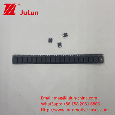 MOV SMD 3325 7D471 Oszczędność przestrzeni