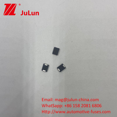 MOV SMD 3325 7D471 Oszczędność przestrzeni