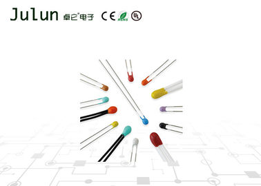 Seria KC - miniaturowy ołówkowy epoksydowy termistor 135 ° C izolowany przewód