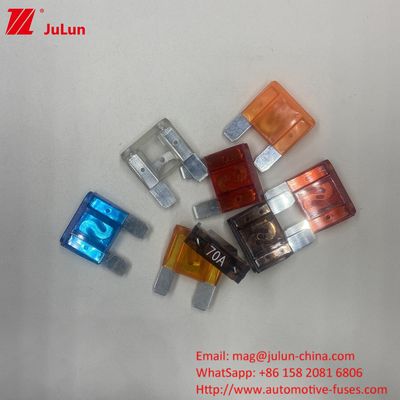 Elektryka motoryzacyjna blada samochodowa bezpieczniki 50A 32V