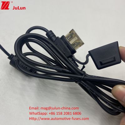 Wyjście fabryczne Maxi/mega Samochód smd Uchwyt zabezpieczający 8AWG/10AWG wodoodporne ostrze uchwyt zabezpieczający w linii Chronienie przed wiatrem i pyłem