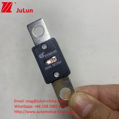 EV320-5C 200A 70VDC Elektryczny pojazd bezpiecznik szybkiego ładowania 68*19*10mm Odległość otworu 51mm