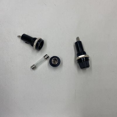 Instalacja 6*30mm Panel zamontowany uchwyt bezpiecznik elektryczny dla urządzeń