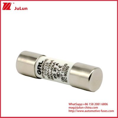 15A 1000VDC Fuse Link GPV Solar DC Fuse 10*38mm 32A Wskaźnik ochrony elektrycznej w systemach fotowoltaicznych do stosowania z obudową bezpiecznika