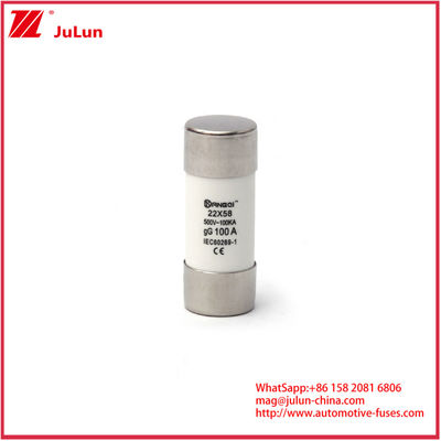Ceramiczne bezpieczniki motoryzacyjne 20A 1000VDC PV FUSE Złamanie 10*38mm 14*51mm 20*65mm Pojemność z możliwością zastąpienia 1000VDC 10A 15A 25A 30A I normy bezpieczeństwa IEC