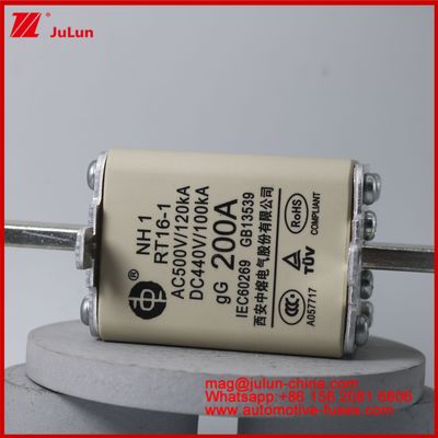 NH1 RT16-1 200A AC500V 120KA DC 440V 100KA Samochód Ceramiczne bezpieczniki samochodowe Blade Mount Dla pojazdów EV / HEV Małe rozmiary Wysoki prąd notowany Ochrona przed zwarciem