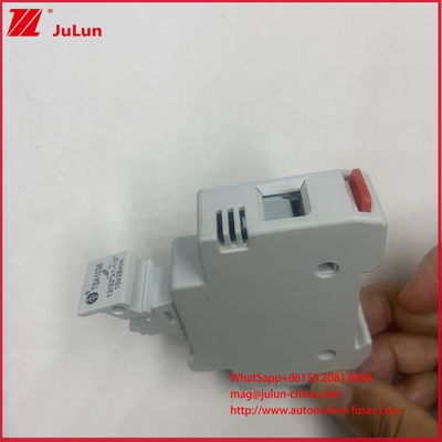 BEZPIECZNIK FOTOWOLTAICZNY 10*38mm 30A 1000VDC 6 kV Napięcie Impulsowe Wytrzymywane Bezpiecznik fotowoltaiczny z wysoką zdolnością zwarciową 20kA