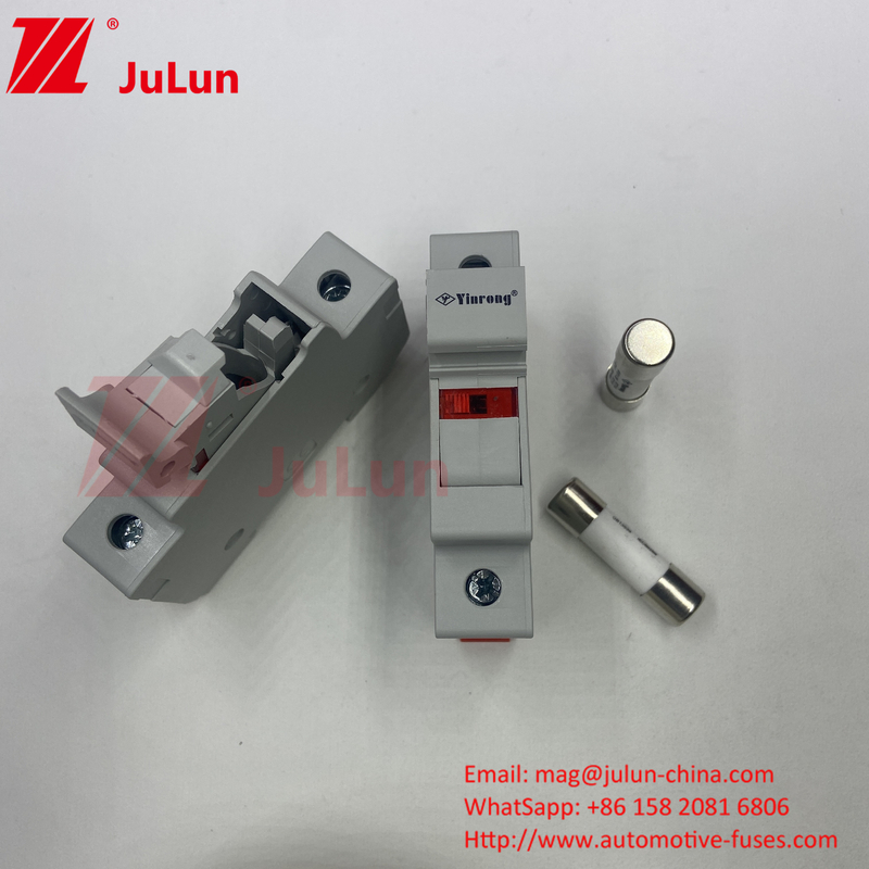 Złotki fotowoltaiczne do ochrony skrzynki autobusu fotowoltaicznego DC 1000V Złotki fotowoltaiczne 6A 10A 15A 20A 25A 30A Wysokie napięcie dla energii słonecznej