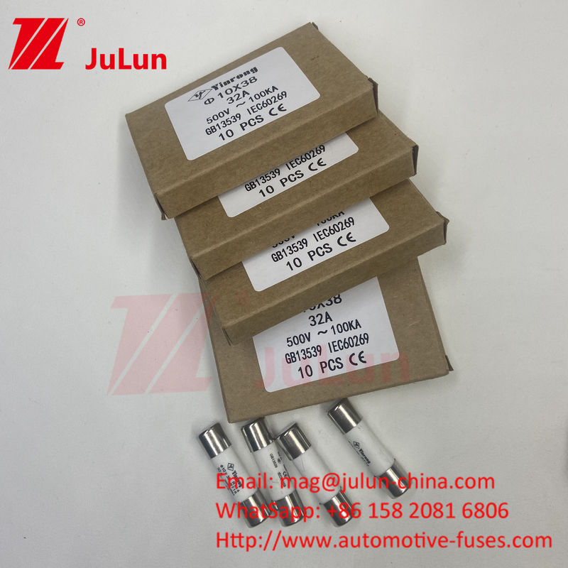 PV FUSE 10*38mm 10A Din Guide Fuse Holder dla 1000VDC 15A DIN Rail Solar Fuse Holder