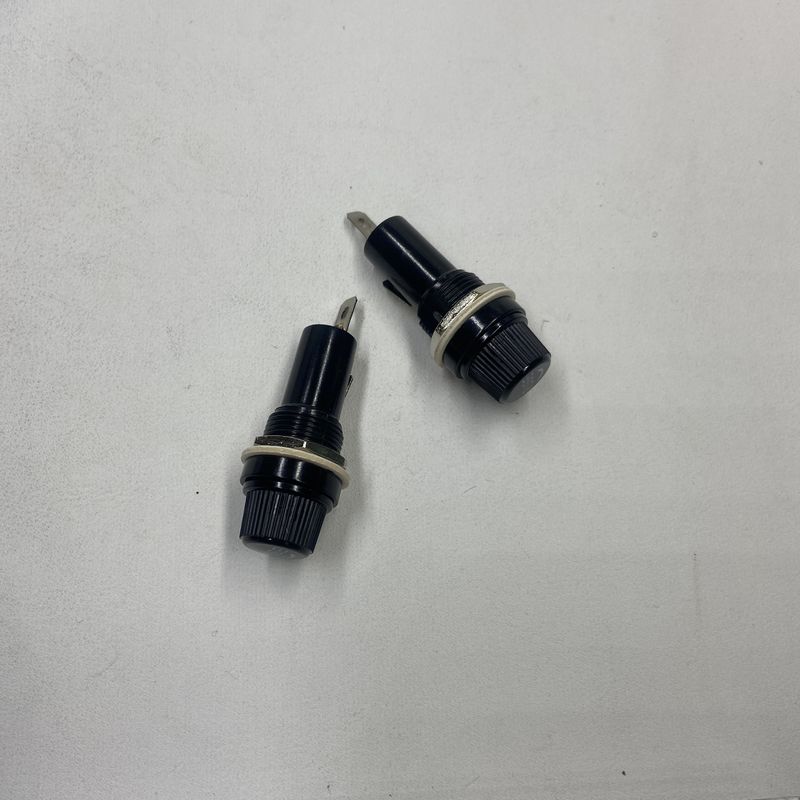 10A 250VDC Szklany uchwytnik bezpiecznika z rurkowym bezpiecznikiem 6x30mm do pomieszczeń mechanicznych i elektrycznych