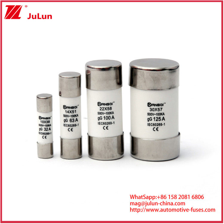Ceramiczne bezpieczniki motoryzacyjne 20A 1000VDC PV FUSE Złamanie 10*38mm 14*51mm 20*65mm Pojemność z możliwością zastąpienia 1000VDC 10A 15A 25A 30A I normy bezpieczeństwa IEC