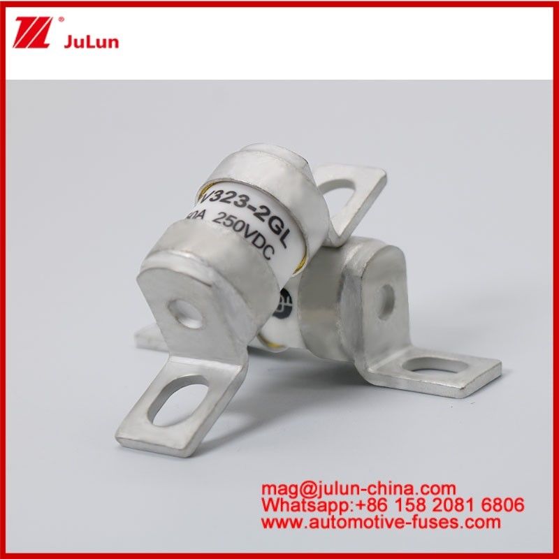 EV323-2GL 50A DC250VDC Tubular Ceramic Fuse Current Bolted Structure Resistant To Vibration Mechanical Shock EV lub HEV Kompaktowy rozmiar Wysokiej klasy pojazd elektryczny