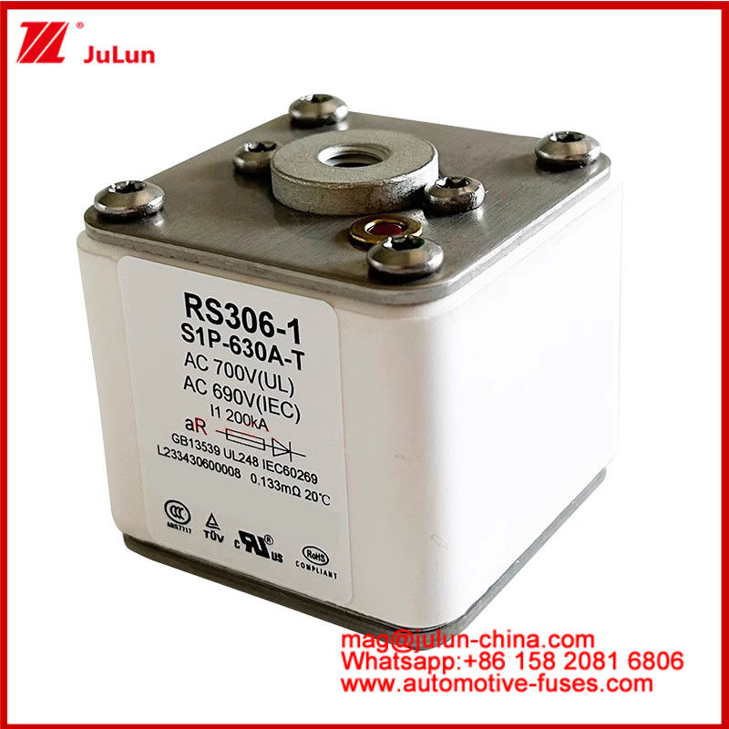 RS306-1 S1P-630A-T AC700 ((UL) Ar AC690V ((IEC) 200KV Kwadratowy karemiczny bezpiecznik EV lub HEV Elektryczne pojazdy trakcyjne