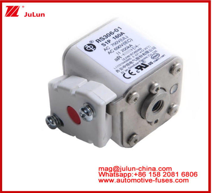 RS306-01-S1P160A AC700 ((UL) AR AC690V ((IEC) 200KV Kwadratowy Ceramic Fuse EV lub HEV Stud-mount Mały rozmiar Wysoki prąd znamionowy Ochrona przed zwarciem