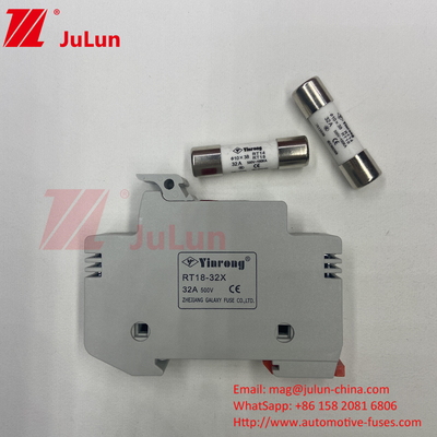 PV-30 CE TUV 10*38mm Dc 6A,8A,10A,12A,15A,20A,25A,32A PV słoneczny Dc 1000V bezpiecznik z bezpiecznikiem do ochrony modułów fotowoltaicznych