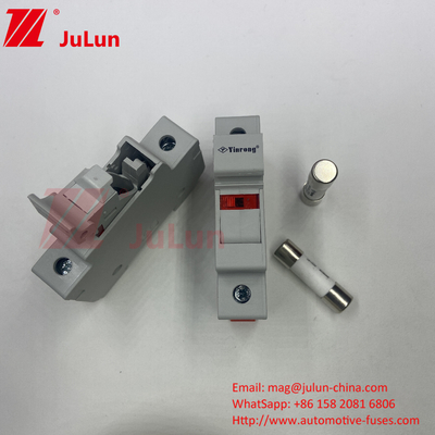 Złotki fotowoltaiczne do ochrony skrzynki autobusu fotowoltaicznego DC 1000V Złotki fotowoltaiczne 6A 10A 15A 20A 25A 30A Wysokie napięcie dla energii słonecznej