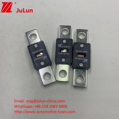 150A 70VDC EV320-5X Ceramic Automotive Fuses Quartz Sand Charakterystyka elektryczna 1,0 w 4 godzinach 3,0 w 10s Max