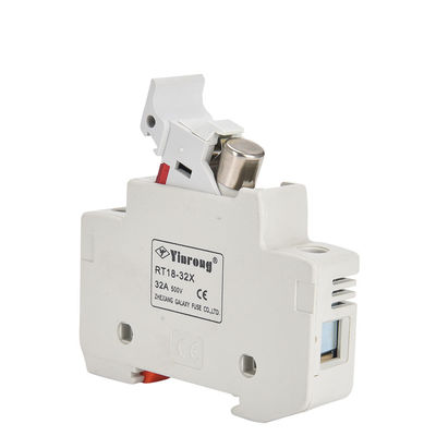 PV 1500V 32A Ceramic Cylinder Fuse With High Breaking Capacity Własny bezpiecznik dla niskiego napięcia spełnia normy bezpieczeństwa IEC