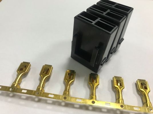 Wodoodporny 12V 40A średni uchwyt bezpiecznika samochodowego Insert